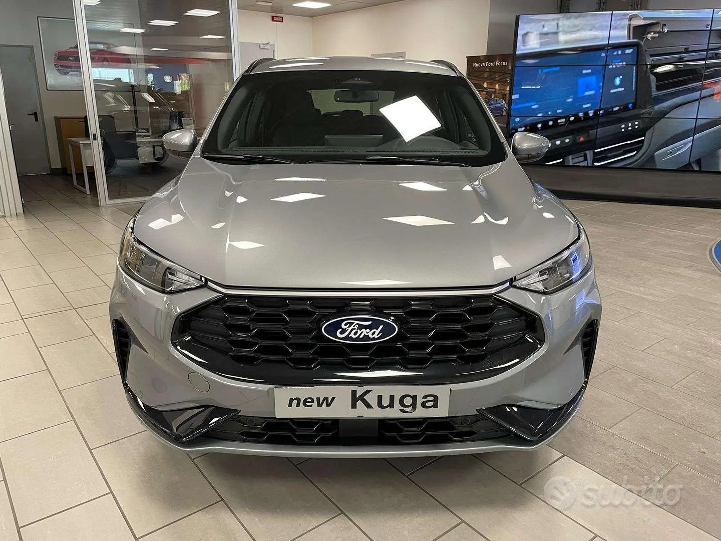 Ford Kuga photo 2