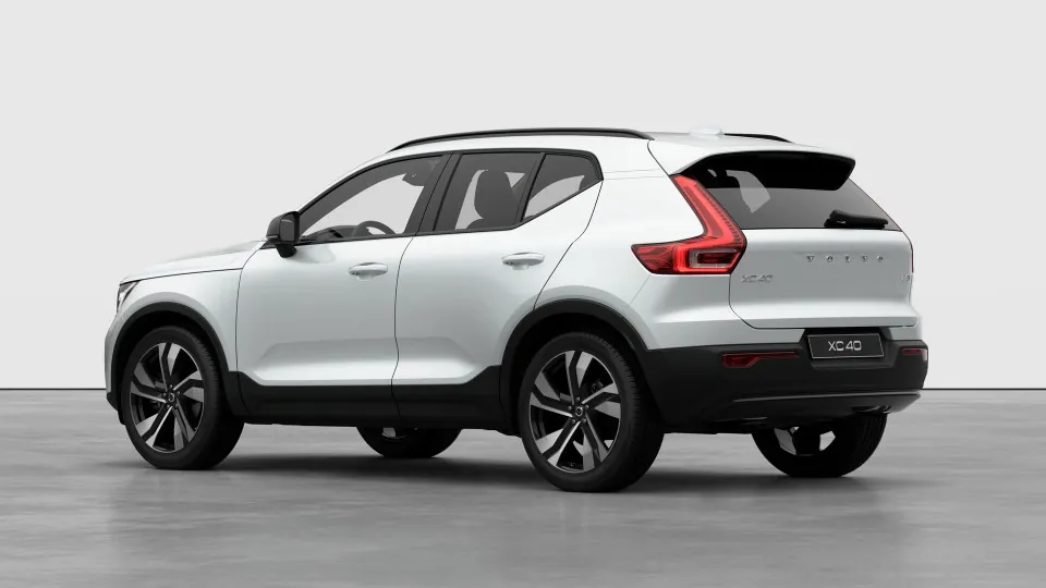 Volvo Xc40 2026 photo 2