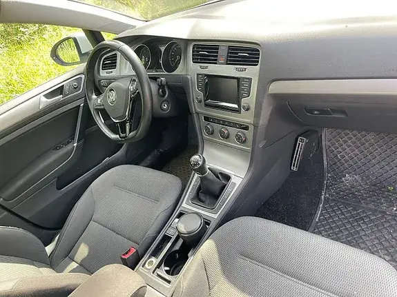 Volkswagen Golf 7 2015 photo 2