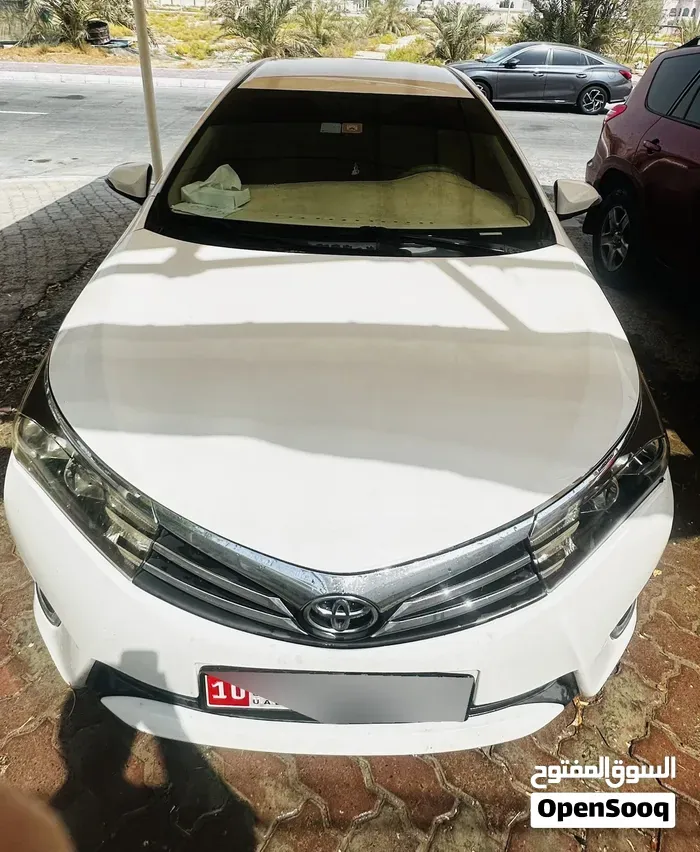 Toyota Corolla 2015 photo 2