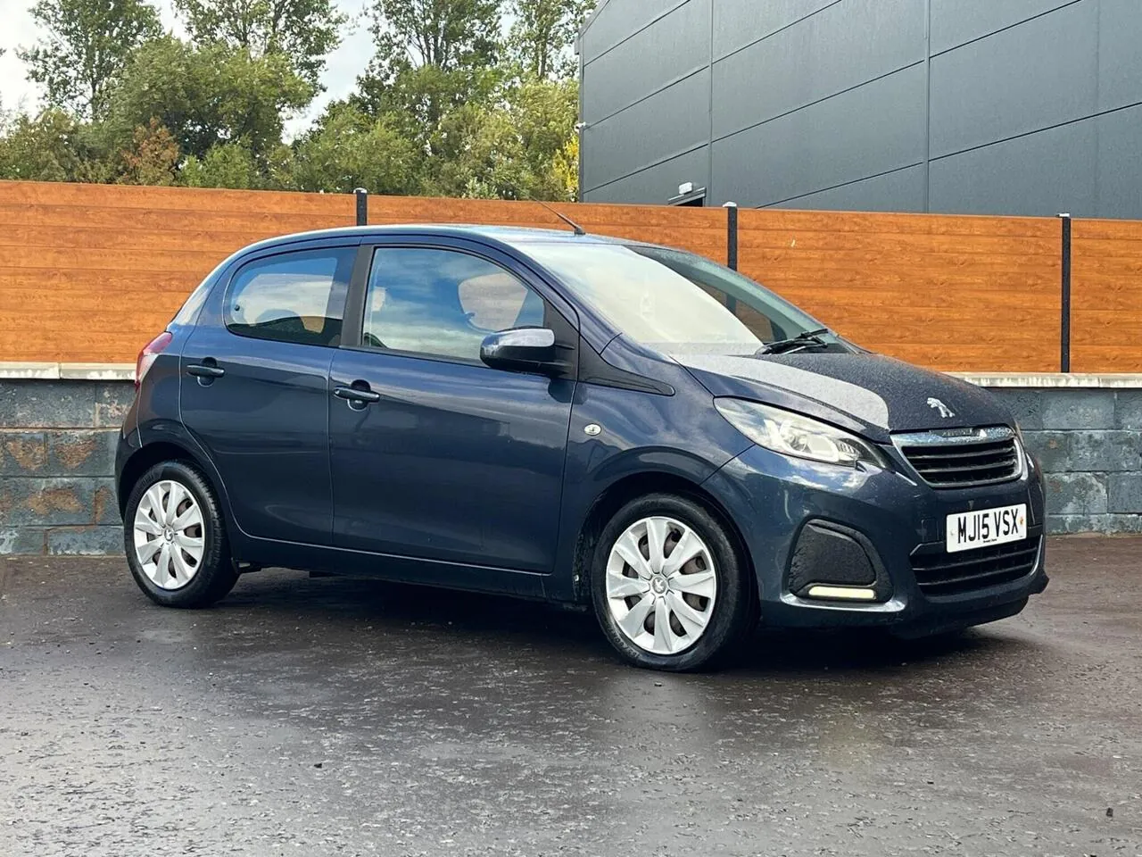 Peugeot 108 2015 photo 4
