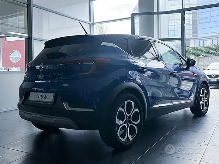 Renault Captur 2023 photo 4