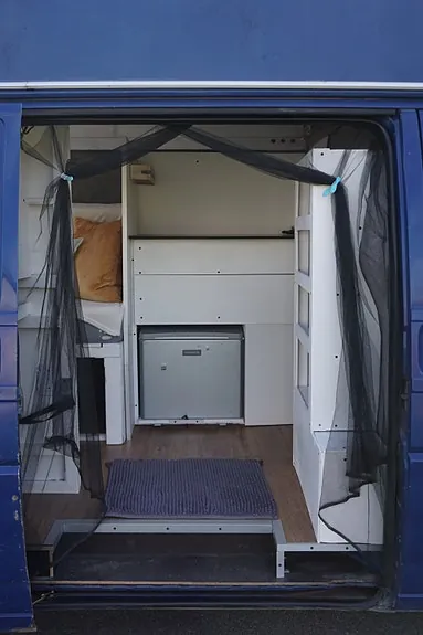 Volkswagen Transporter 1994 photo 5