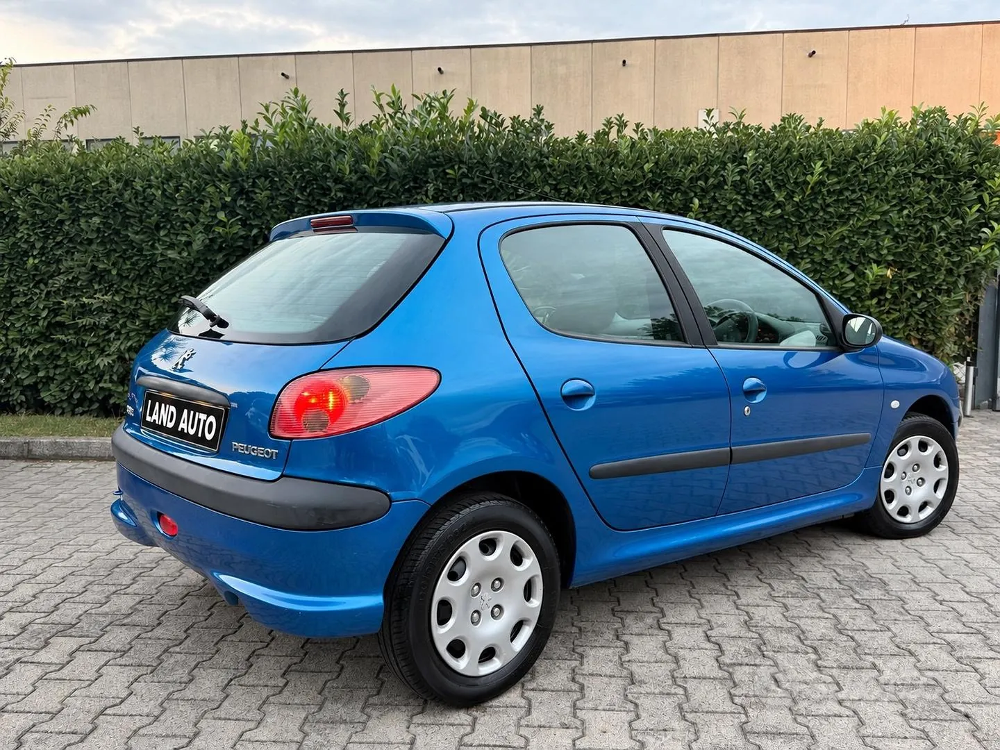 Peugeot 206 2005 photo 3