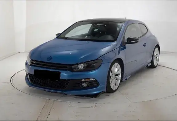 Volkswagen Scirocco 2010 photo 2