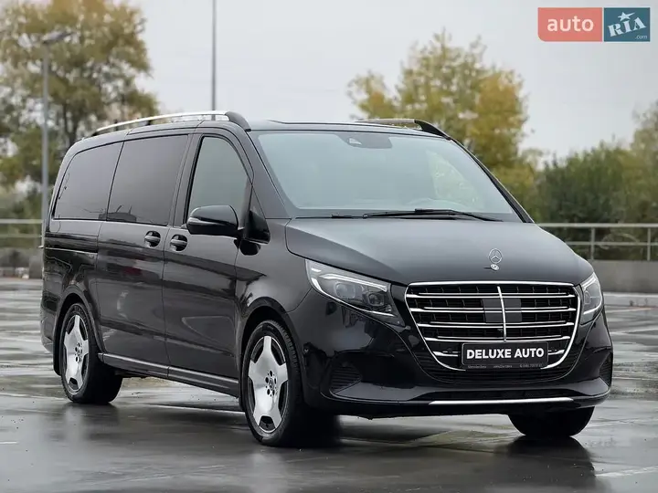 Mercedes-Benz V-Class 2019 photo 2