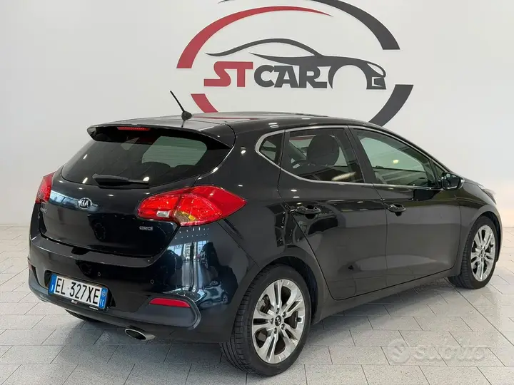 Kia Ceed 2012 photo 4