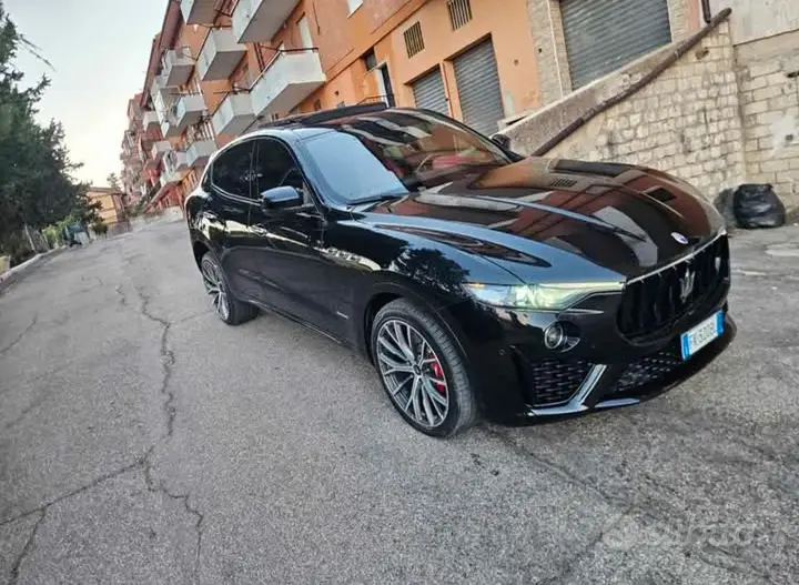 Maserati Levante 2017 photo 4
