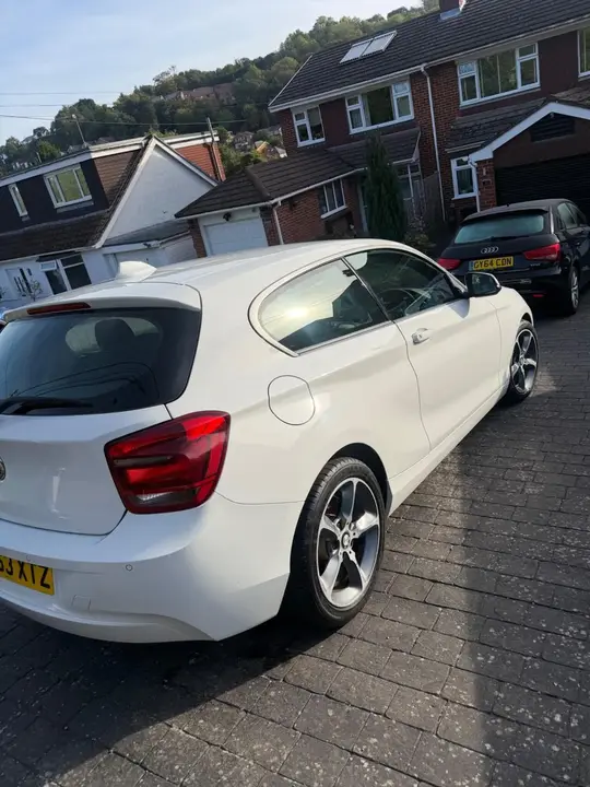 BMW 1 Series 2013 photo 2