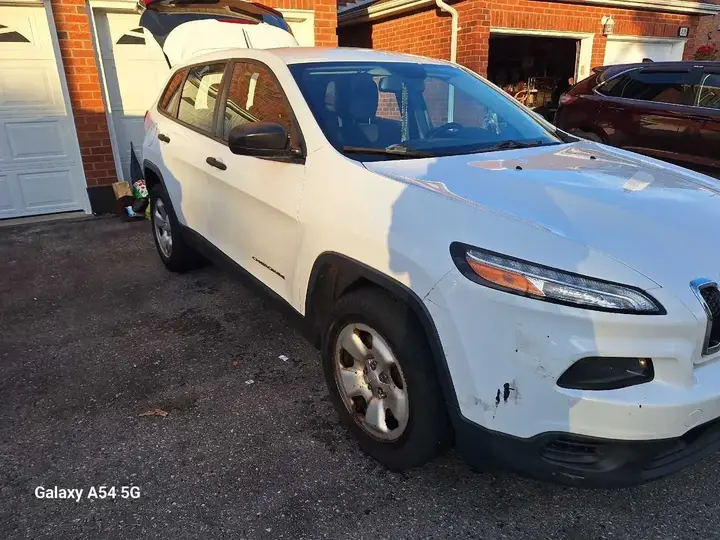Jeep Cherokee 2015 photo 2