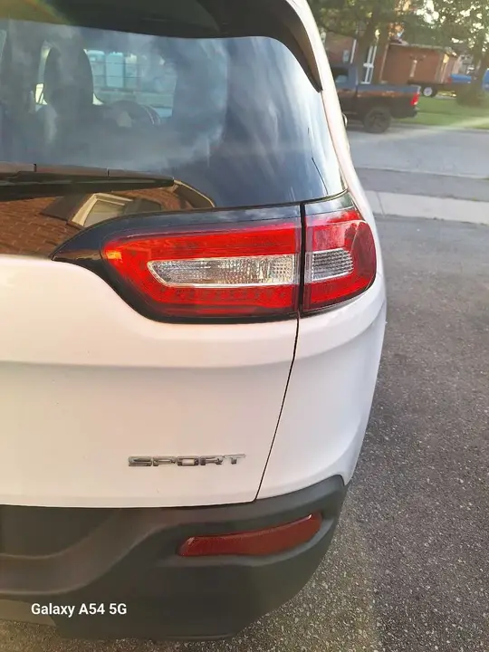 Jeep Cherokee 2015 photo 5