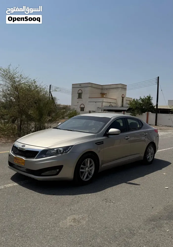 Kia Optima 2013 photo 2