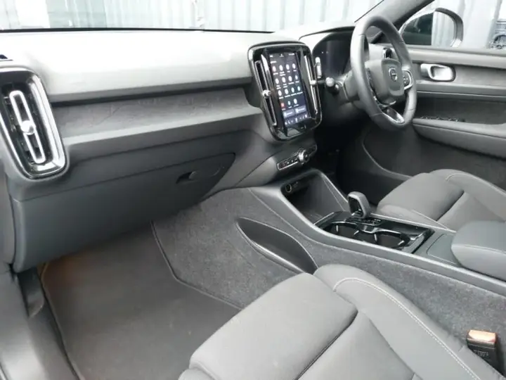 Volvo Xc40 2023 photo 5