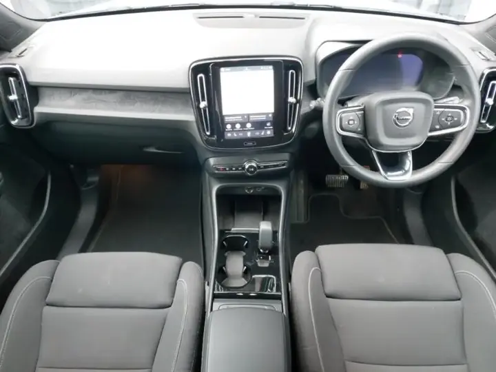 Volvo Xc40 2023 photo 3