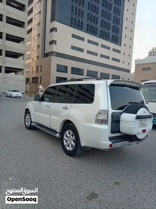 Mitsubishi Pajero Gls 2014 photo 2