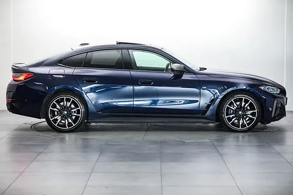 BMW I4 2023 photo 2