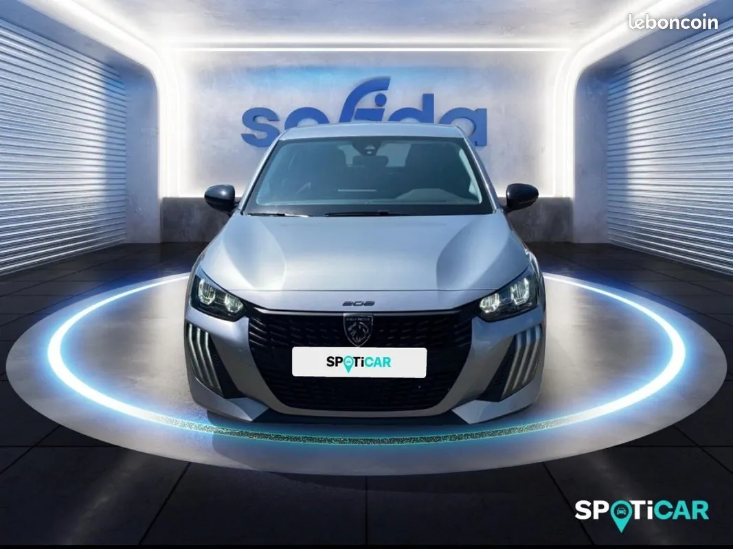 Peugeot 208 2025 photo 2