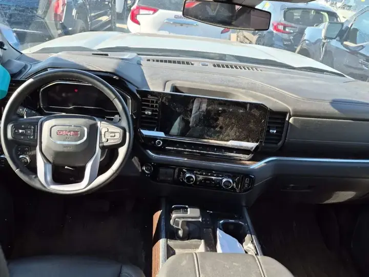 GMC Sierra 1500 2024 photo 2