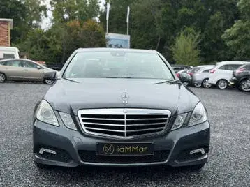 Mercedes-Benz E200 2009 photo 3