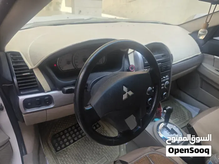 Mitsubishi Galant 2008 photo 3
