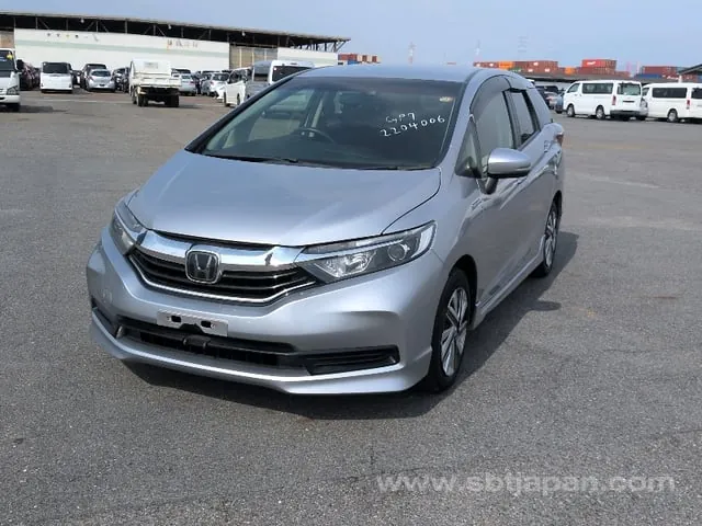 Honda Shuttle Hybrid 2021 photo 2