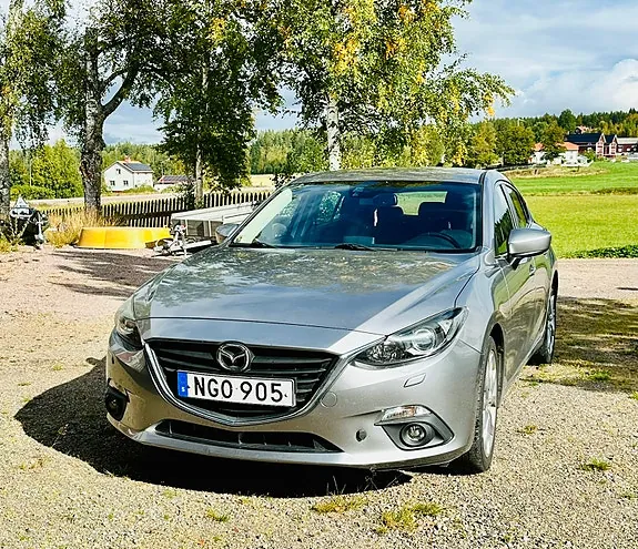Mazda 3 2016 photo 3