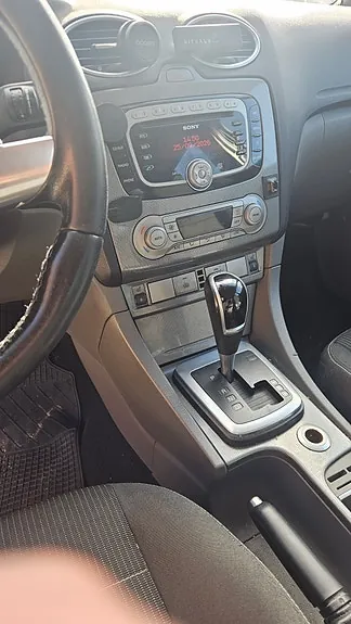 Ford Focus 2009 photo 4