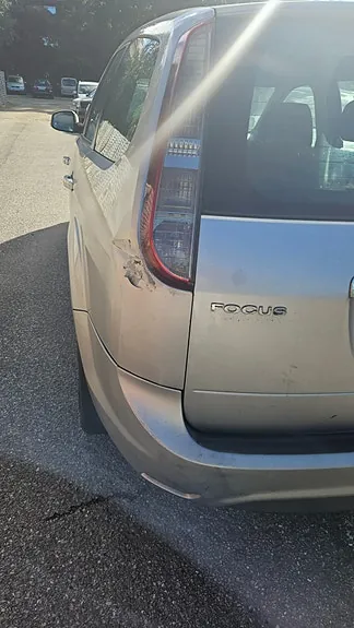 Ford Focus 2009 photo 2