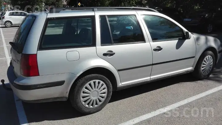 Volkswagen Golf Variant