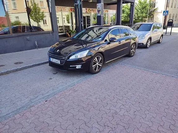 Peugeot 508 2011 photo 2