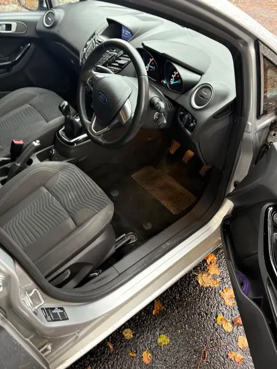 Ford Fiesta 2016 photo 5