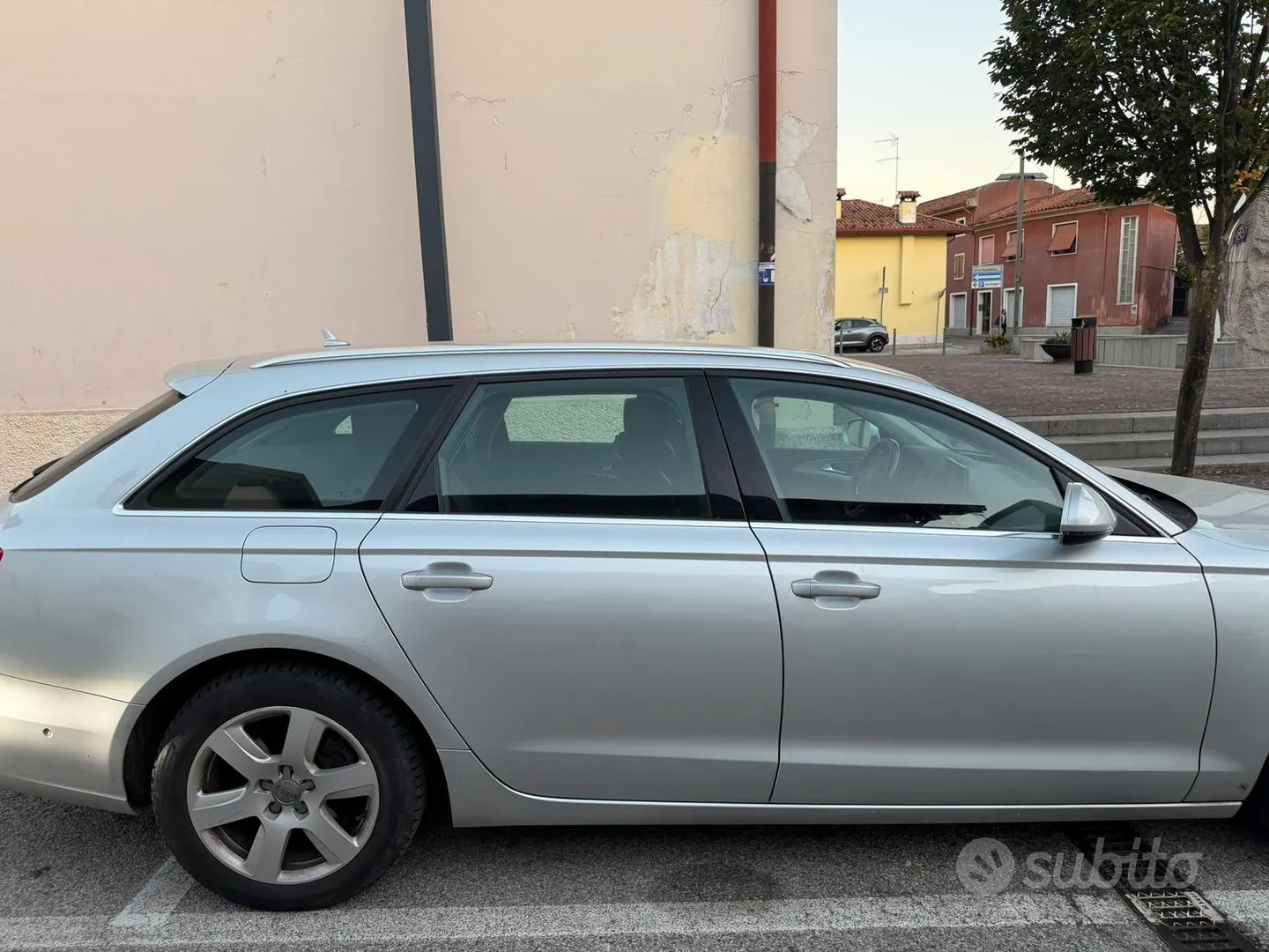 Audi A6 2014 photo 2
