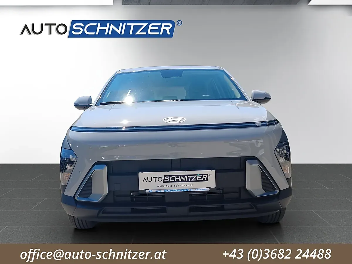 Hyundai Kona photo 2