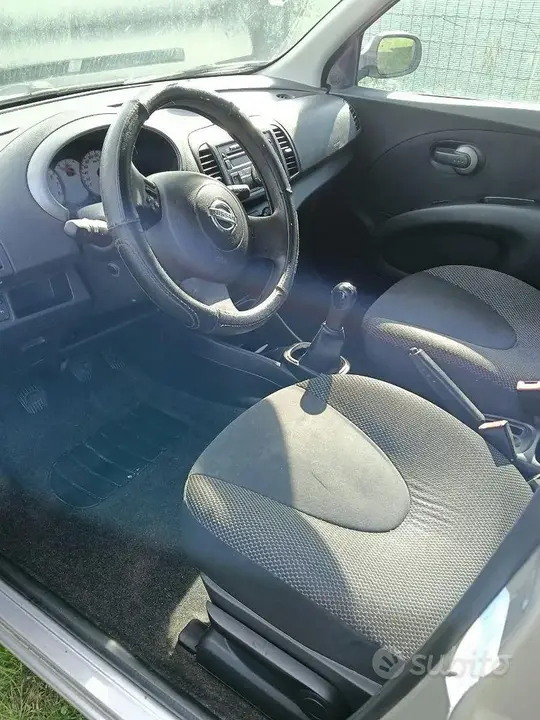 Nissan Micra 2009 photo 4