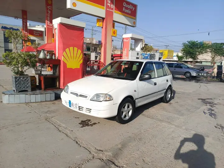 Suzuki Cultus