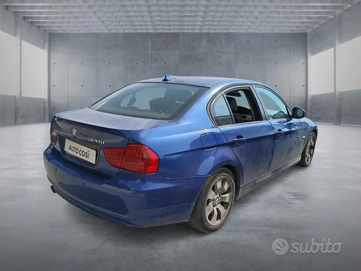 BMW 3 Series 2009 photo 5