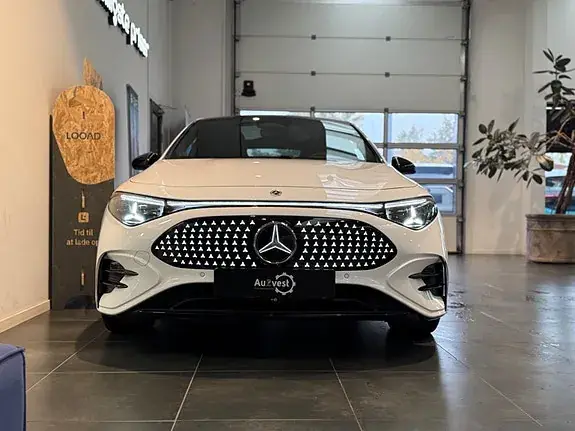 Mercedes-Benz Cla 350 2025 photo 3