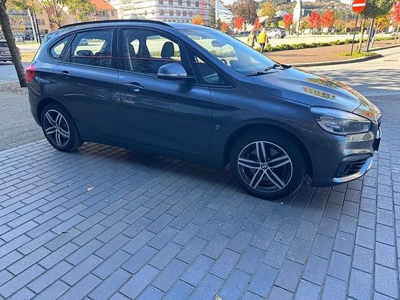 BMW 225Xe 2018 photo 4