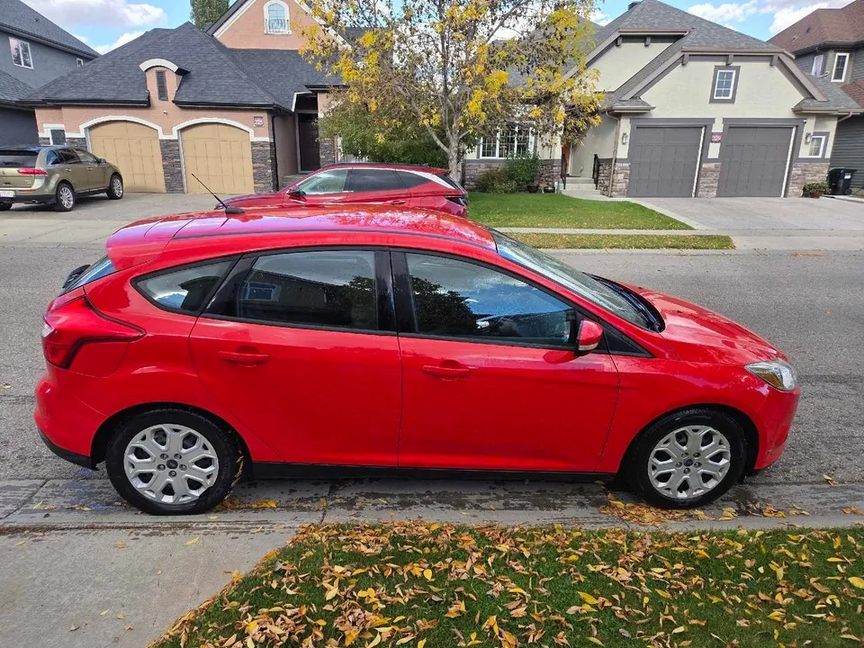 Ford Focus 2013 photo 2