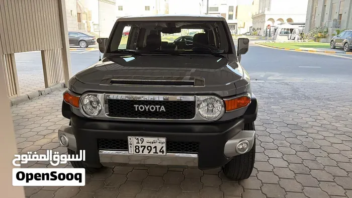 Toyota Fj Cruiser 2021 photo 2