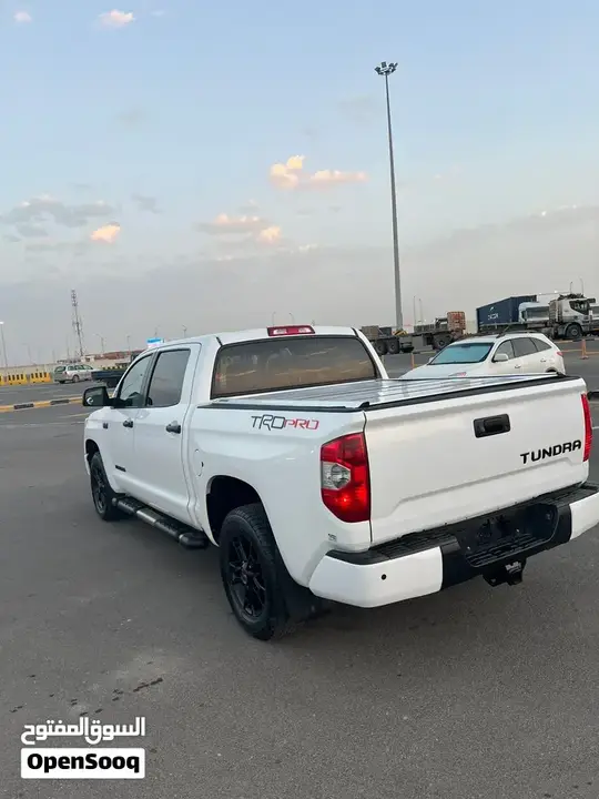 Toyota Tundra 2015 photo 4