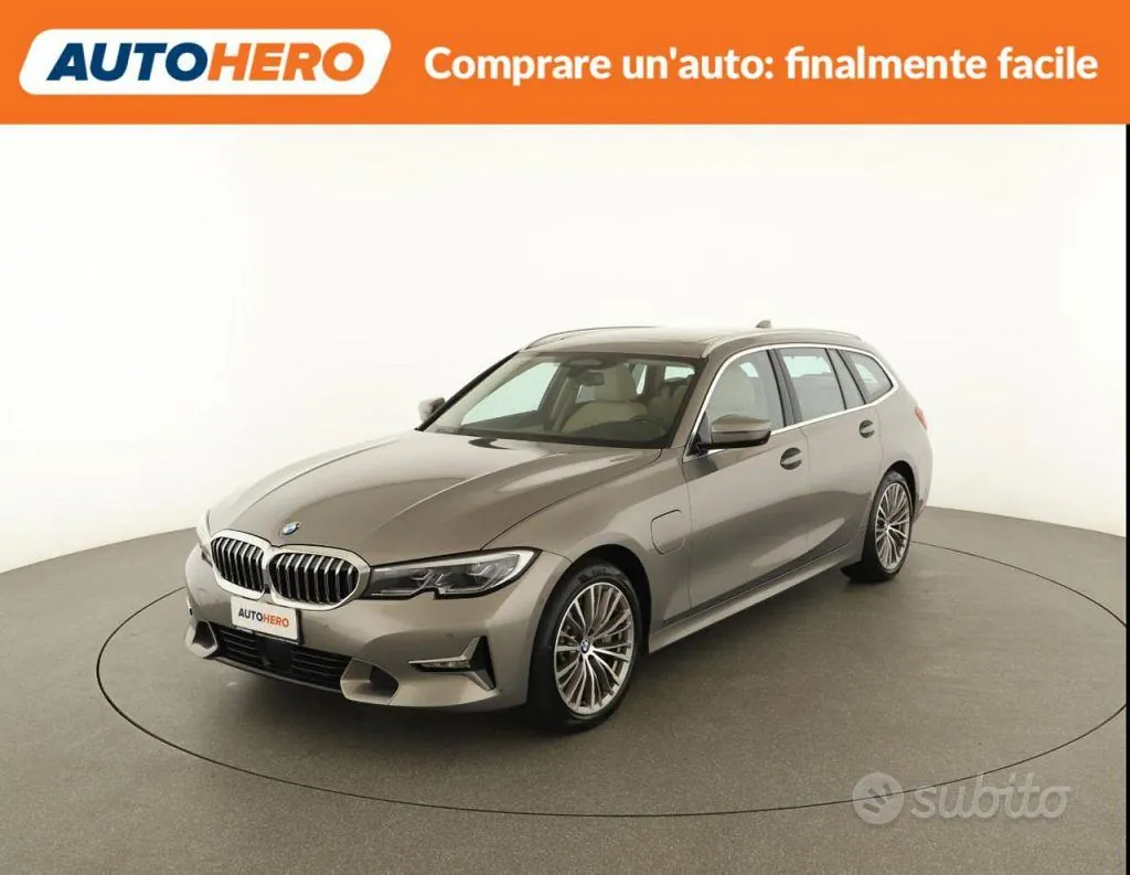 BMW 330