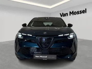 Alfa Romeo Junior 2025 photo 2