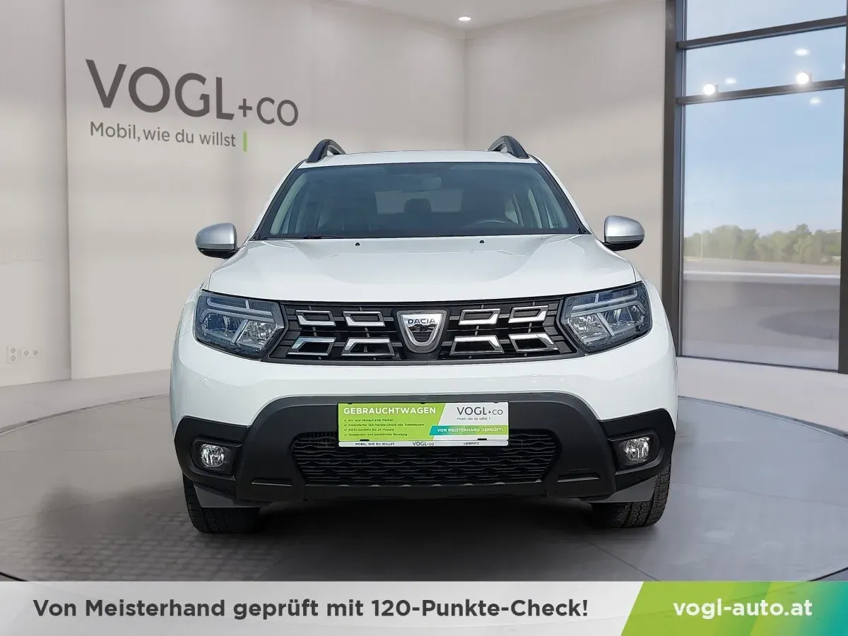 Dacia Duster 2022 photo 3