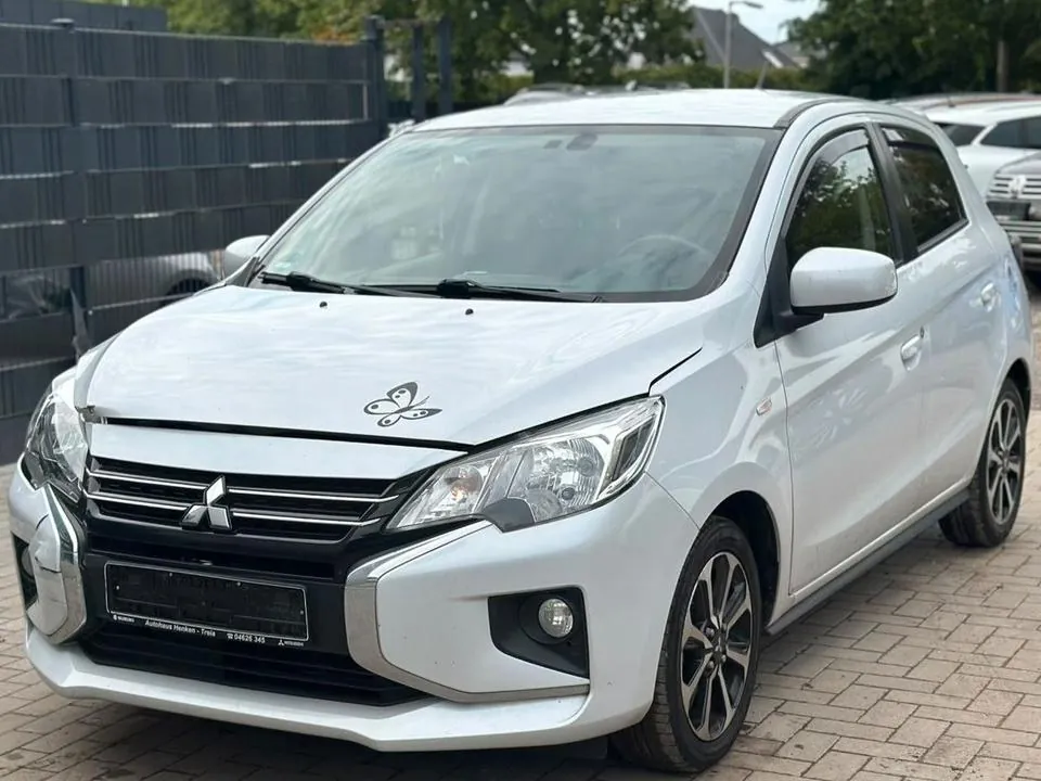 Mitsubishi Space Star Select