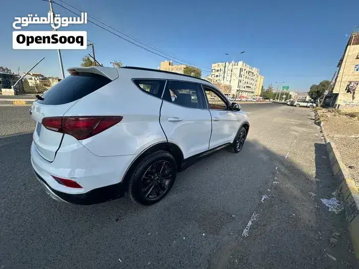 Hyundai Santa Fe 2016 photo 2