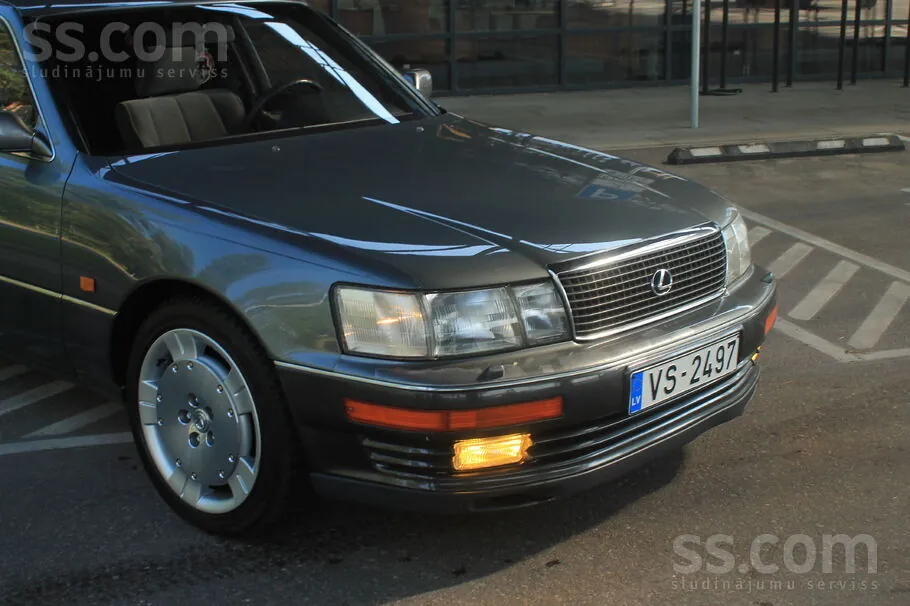 Lexus Ls 1991 photo 2