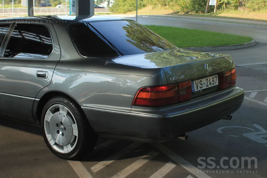 Lexus Ls 1991 photo 4