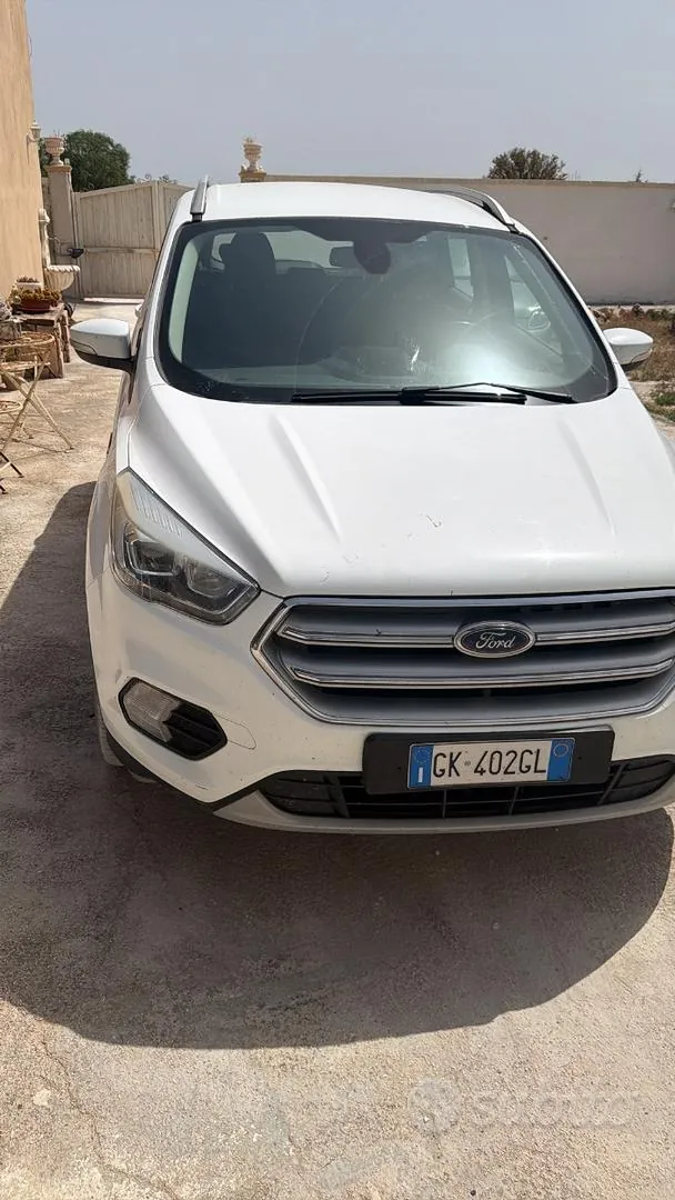 Ford Kuga 2017 photo 2