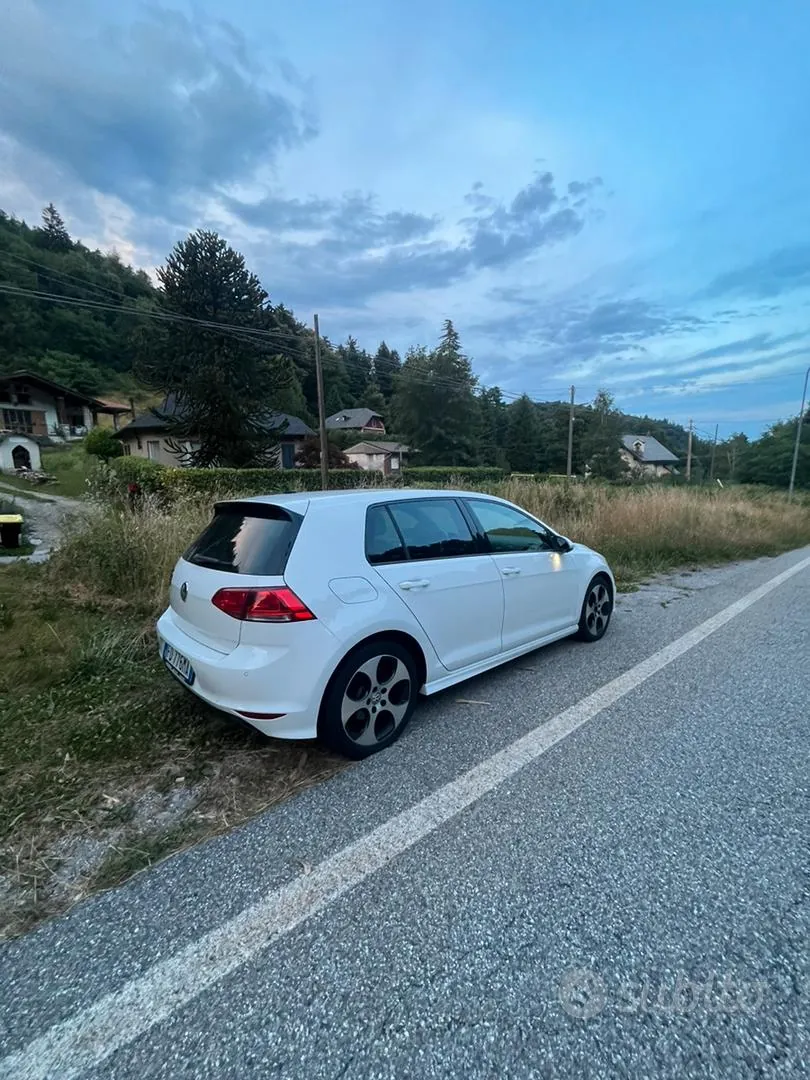 Volkswagen Golf 2016 photo 3